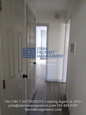 More Photos Of 6127 Romaine St, Los Angeles Apartments For Sale