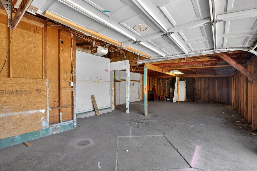 More Photos Of 3838 N 7th St, Phoenix Office For Lease