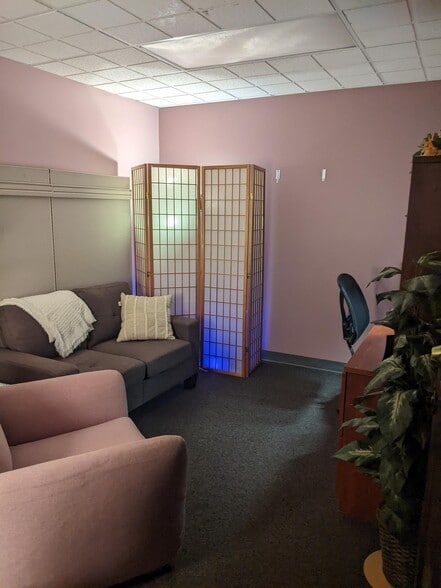 More Photos Of 5600 Kentshire Dr, Dayton Loft Creative Space For Sale