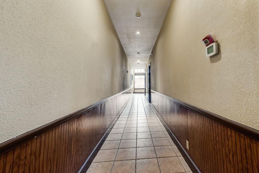More Photos Of 114 E Main St, Waxahachie Office For Lease