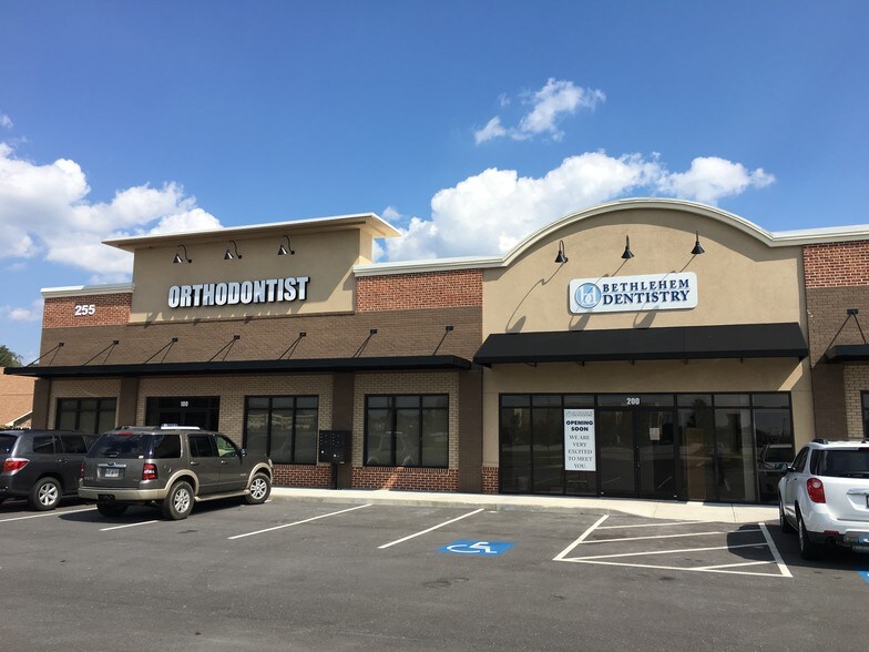 More Photos Of 255 Gateway Dr, Bethlehem Coworking Space