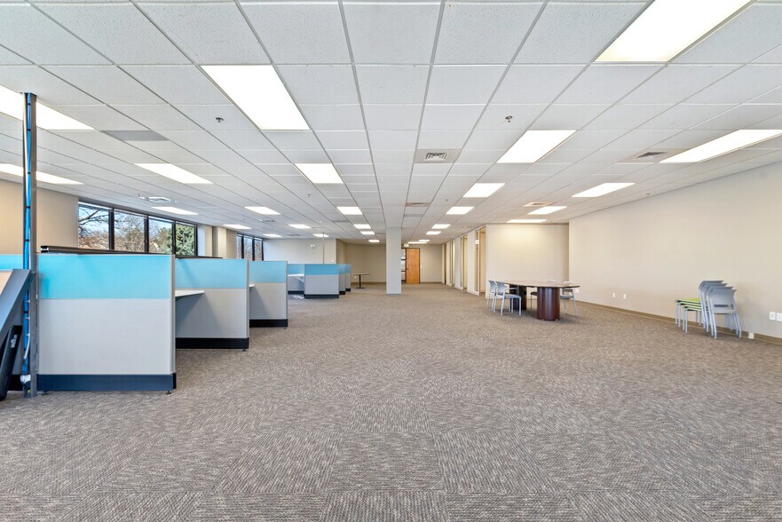 More Photos Of 2323 S Vista Ave, Boise Office For Lease
