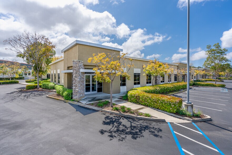 More Photos Of 3164 Lionshead Ave, Carlsbad Office For Lease