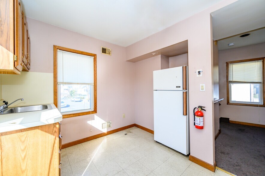 More Photos Of 511 W Westfield Ave, Roselle Park Storefront Retail Residential For Sale