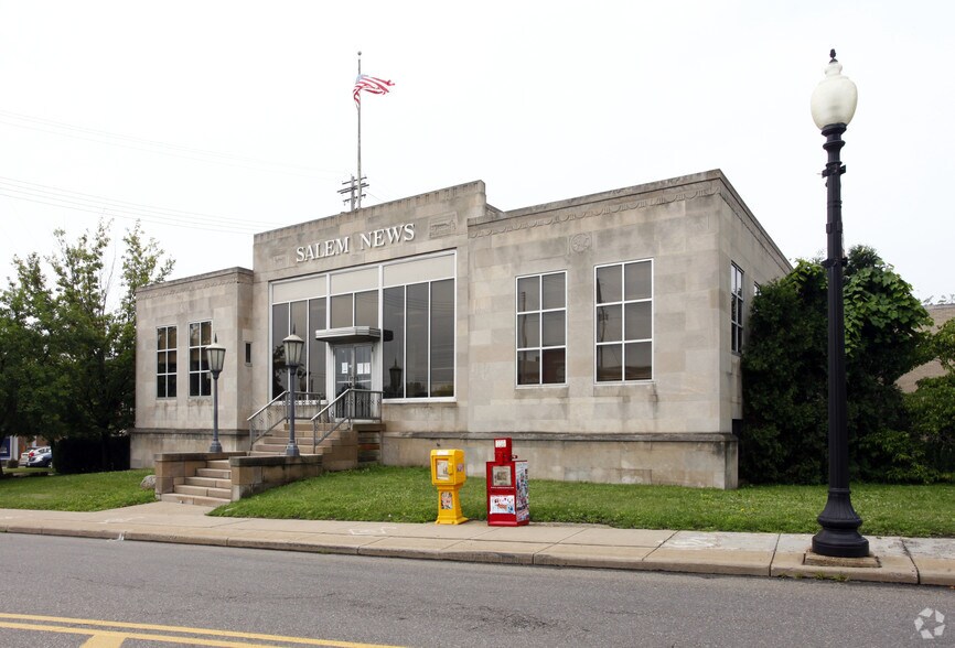 Primary Photo Of 161 N Lincoln Ave, Salem Office For Sale