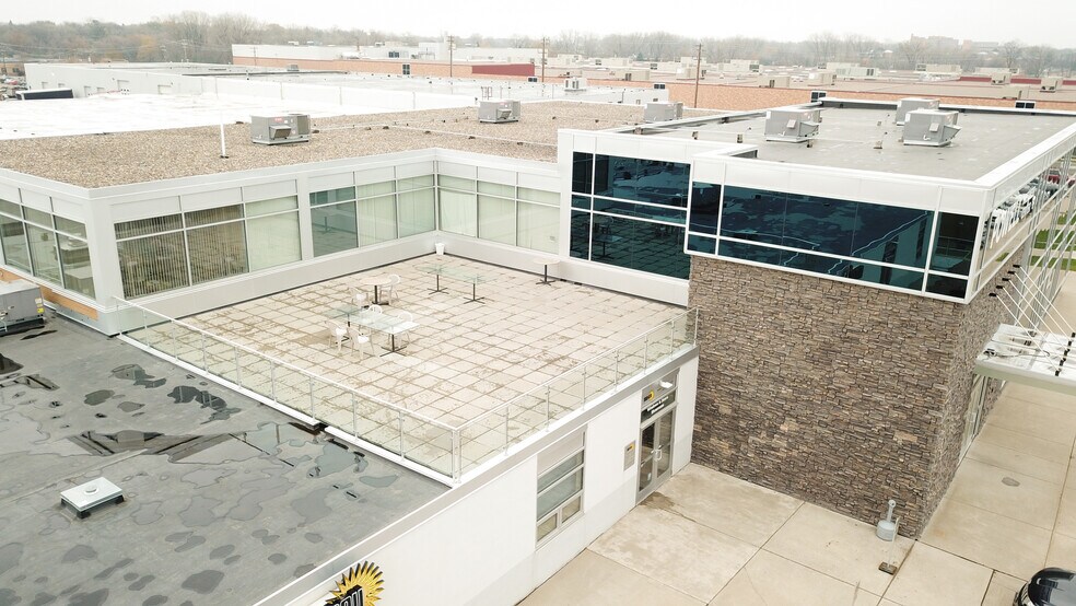 More Photos Of 7900 Excelsior Blvd, Hopkins Warehouse For Lease