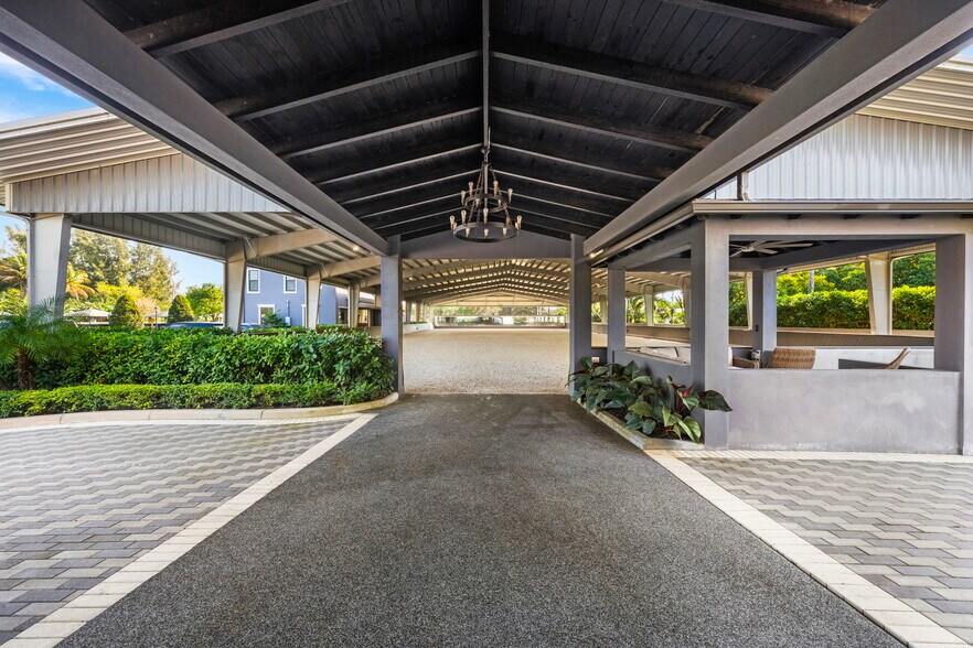 More Photos Of 2625 SW 148th Ave, Davie Horse Stables For Sale