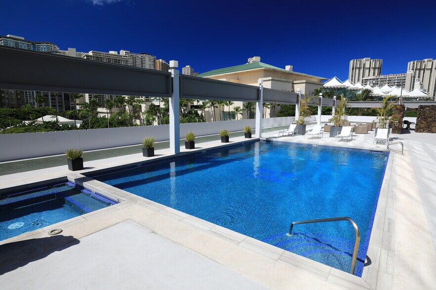 More Photos Of 1750 Kalakaua Ave, Honolulu Apartments For Sale