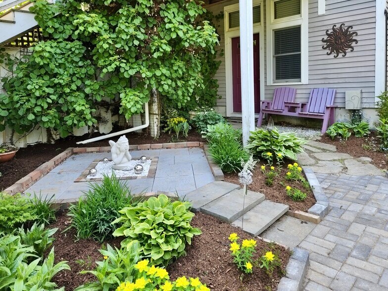 More Photos Of 82 Elm St, Camden Hospitality For Sale