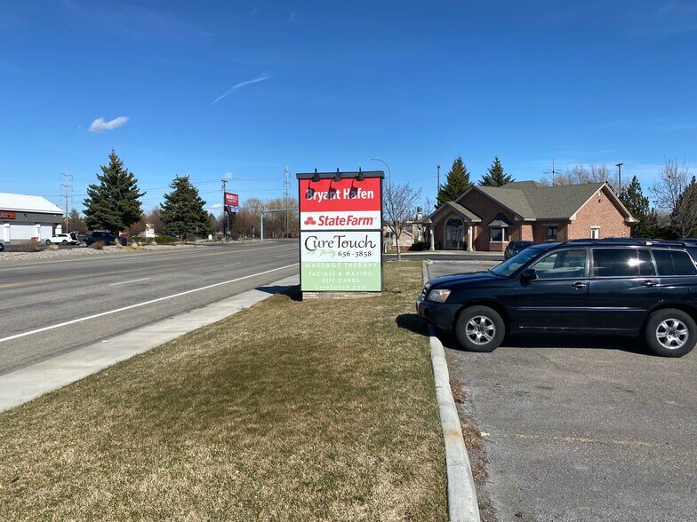 More Photos Of 2450 E 25th St, Idaho Falls Storefront For Lease