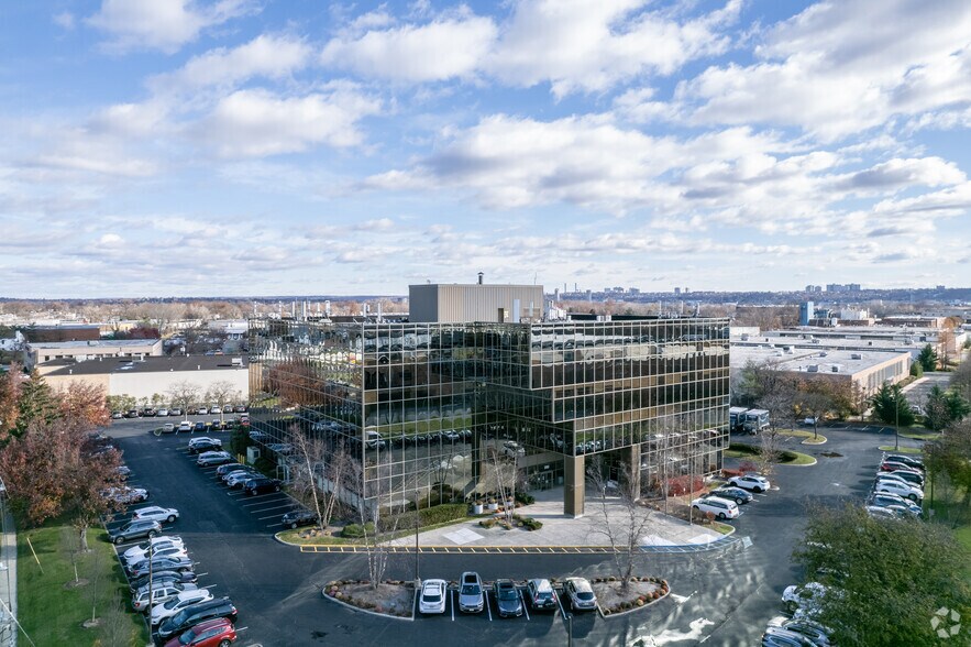 More Photos Of 250 Moonachie Rd, Moonachie Office For Lease