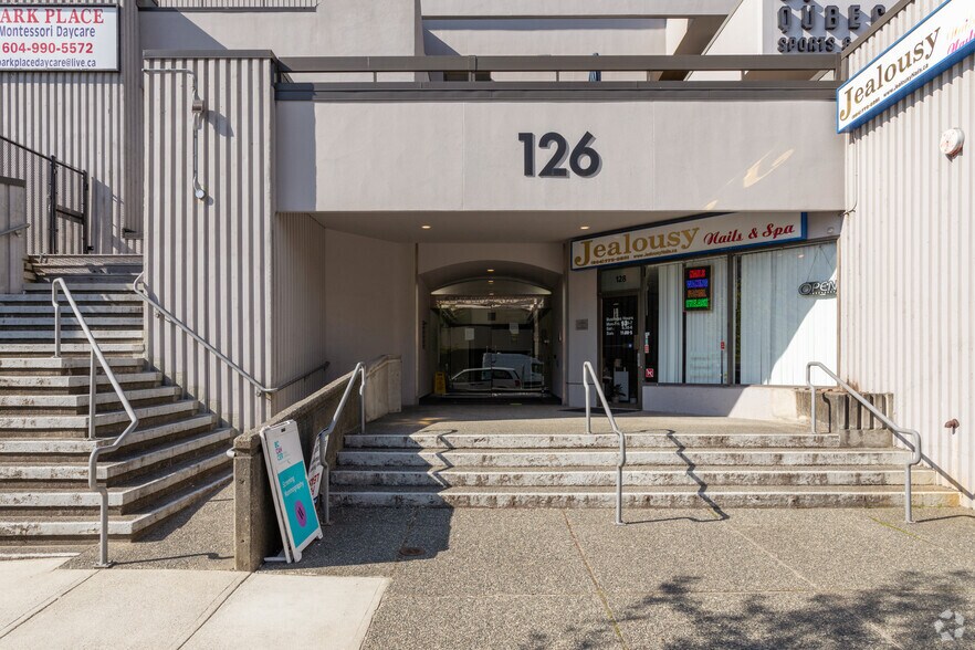 More Photos Of 126 E 15th St, North Vancouver Office For Lease