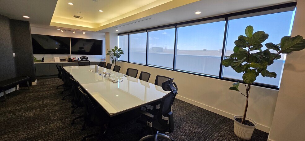 More Photos Of 3229 E Spring St, Long Beach Office For Lease