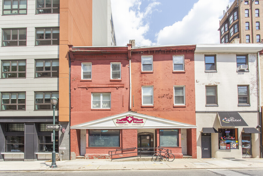 Primary Photo Of 33-35 S 19th St, Philadelphia Storefront Retail Residential For Lease