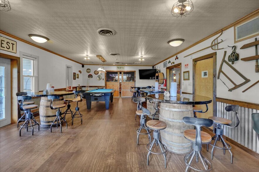 More Photos Of 655 Route 61, Orwigsburg Restaurant For Sale