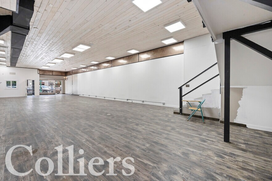 More Photos Of 113 Main Ave E, Twin Falls Storefront For Sale