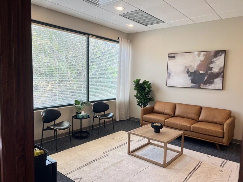 More Photos Of 14489 John Humphrey Dr, Orland Park Medical For Sale