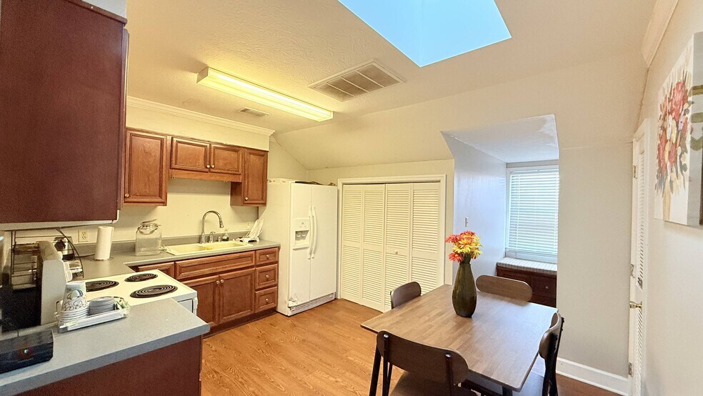 More Photos Of 2320 Wrightsboro Rd, Augusta Medical For Sale