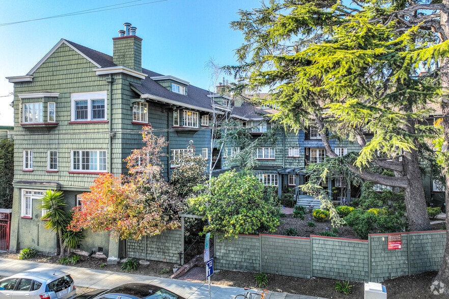 Primary Photo Of 3120 Telegraph Ave, Berkeley Apartments For Lease