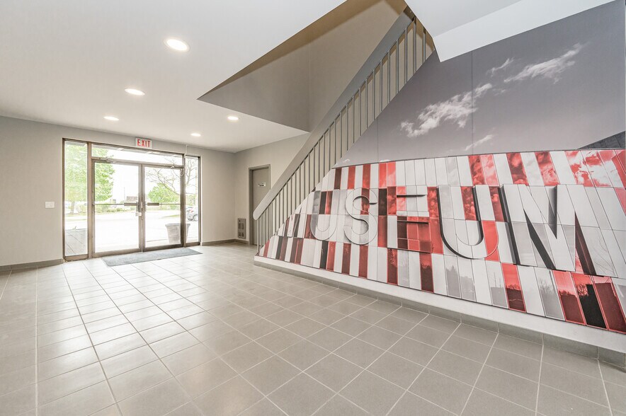 More Photos Of 155 Frobisher Dr, Waterloo Office For Lease