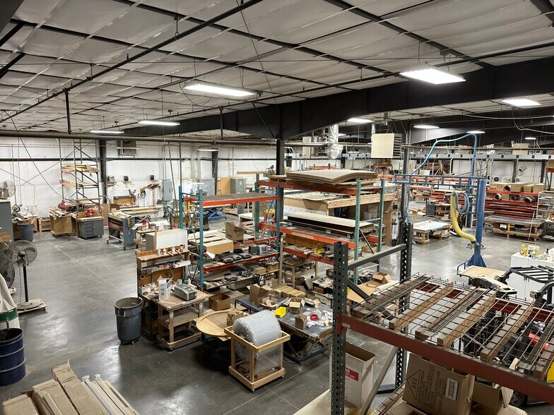 More Photos Of 1005 16th Ave S, Princeton Manufacturing For Sale