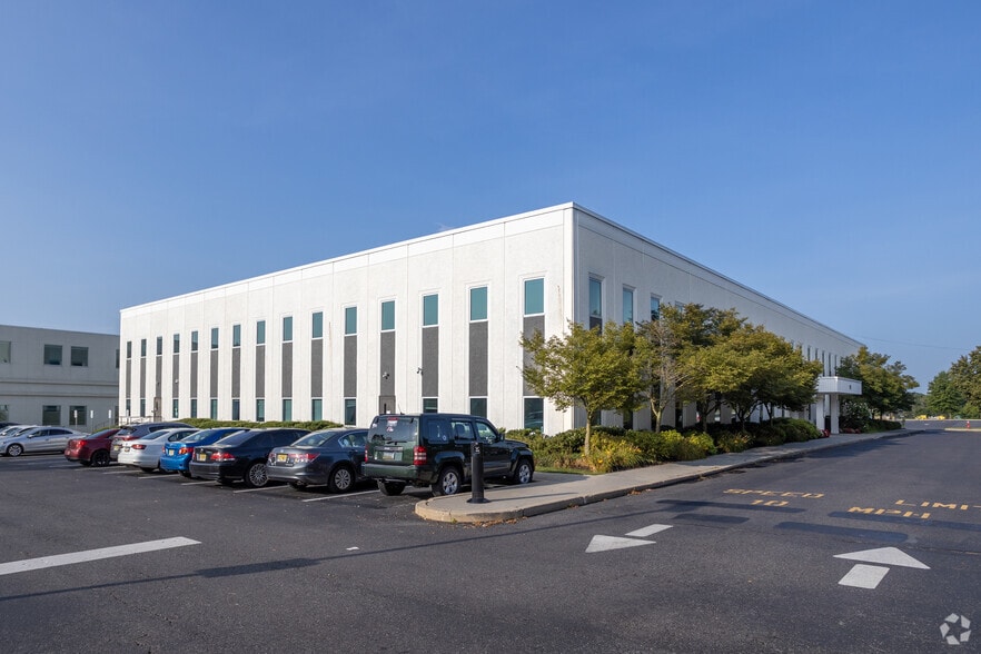 Primary Photo Of 111 Woodcrest Rd, Cherry Hill Office For Lease