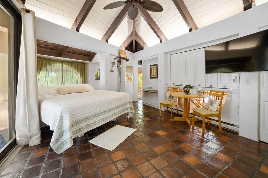 More Photos Of , Big Pine Key Unknown For Sale