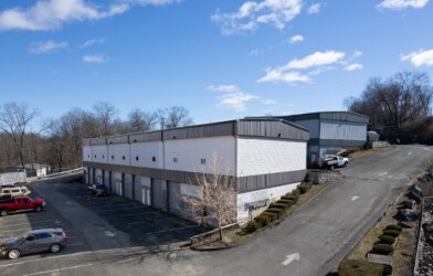 More Photos Of 9 Dunham Dr, New Fairfield Warehouse For Lease