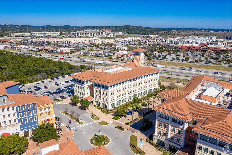 More Photos Of 17802 Interstate 10 W, San Antonio Office For Lease