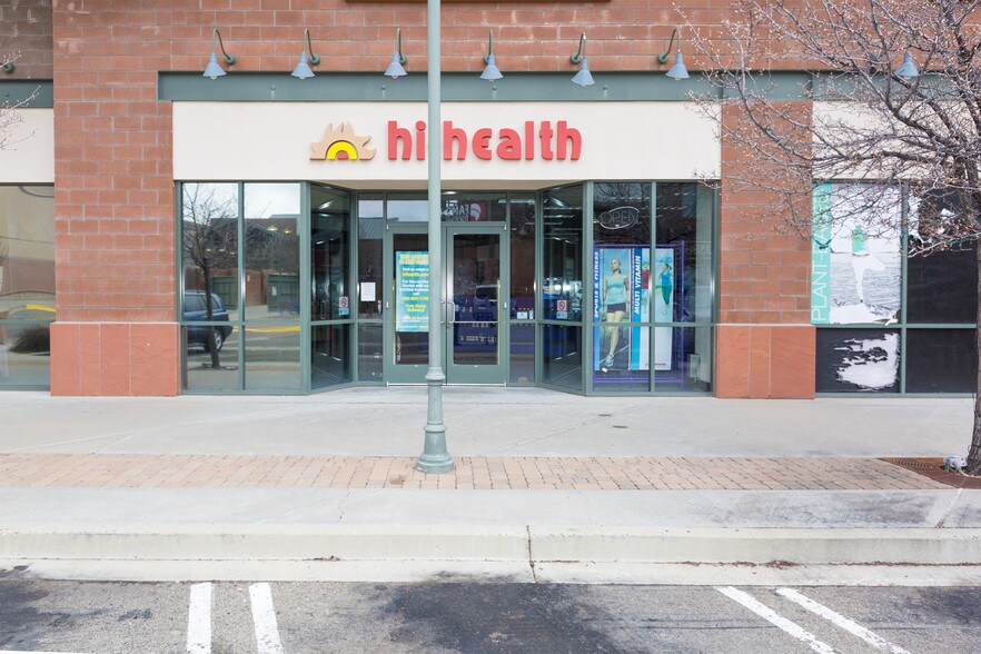 More Photos Of 3250 Gateway Blvd, Prescott Unknown For Lease