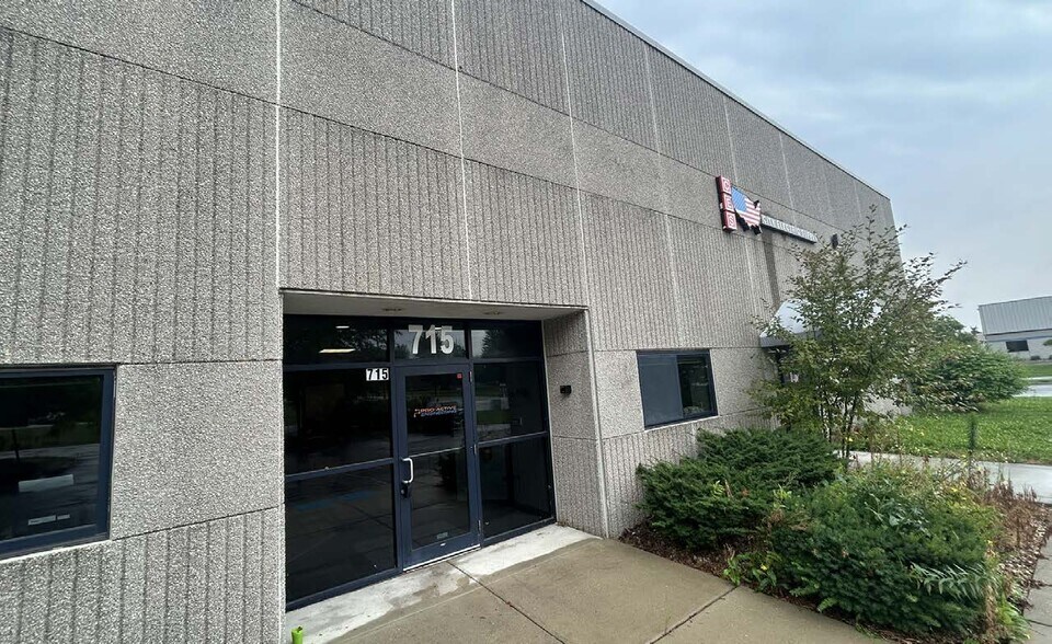 Primary Photo Of 715 Progress Way, Sun Prairie Warehouse For Lease