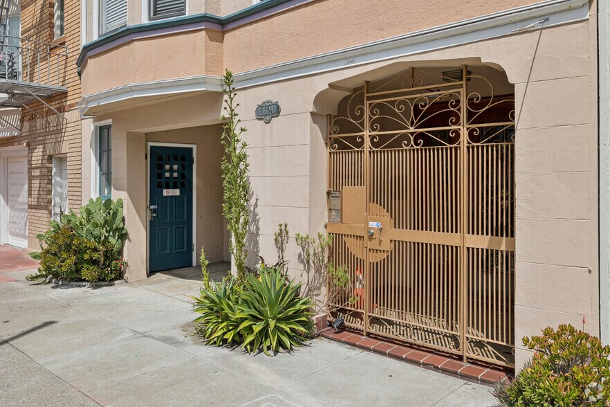 More Photos Of 3324 Broderick St, San Francisco Apartments For Sale
