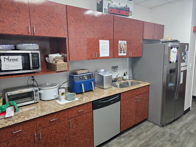 More Photos Of 2450 Maitland Center Pky, Maitland Office For Lease