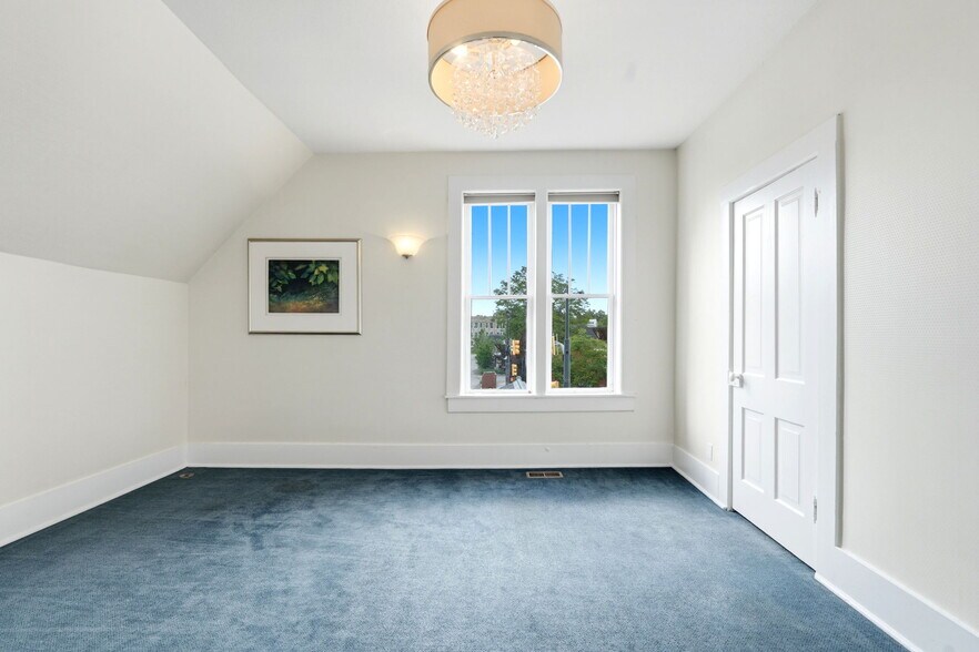 More Photos Of 2439 Broadway St, Boulder Office Residential For Sale