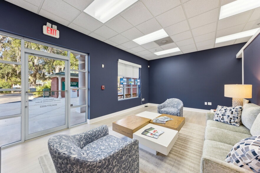 More Photos Of 961687 Gateway Blvd, Fernandina Beach Medical For Sale