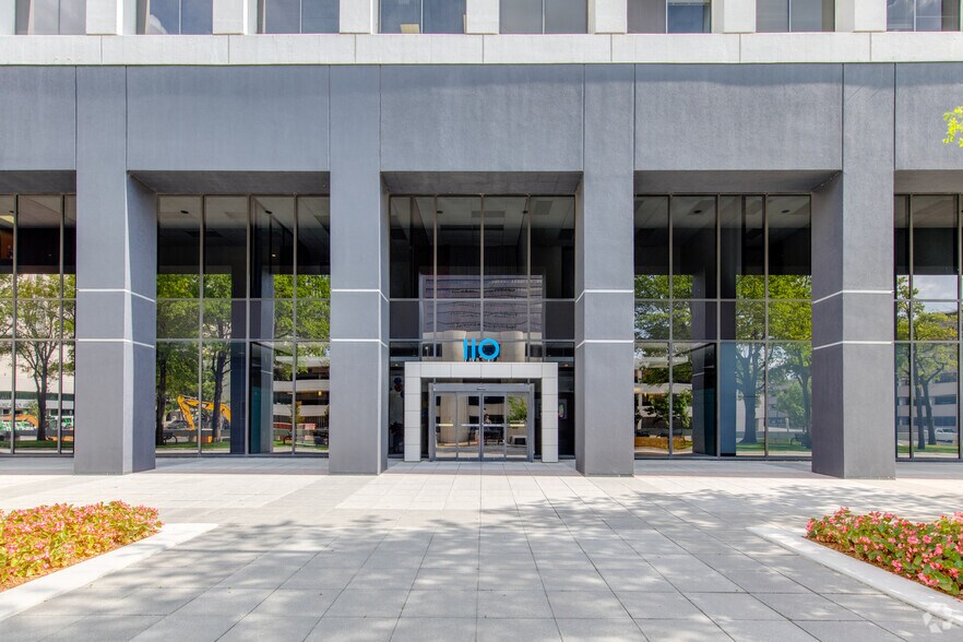 More Photos Of 110 W 7th St S, Tulsa Office For Lease