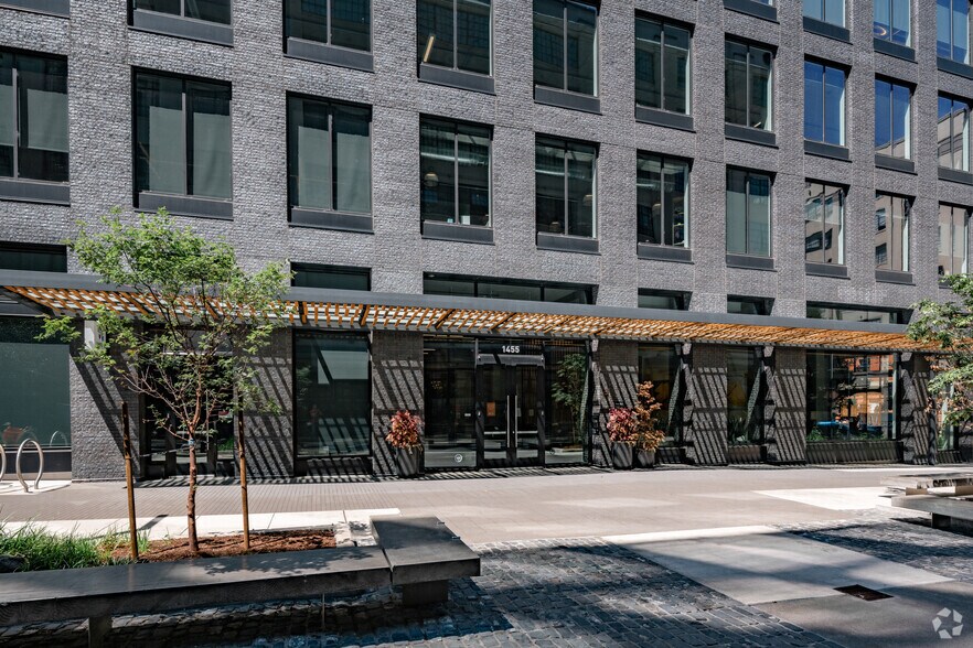 More Photos Of 1455 NW Irving St, Portland Office For Lease