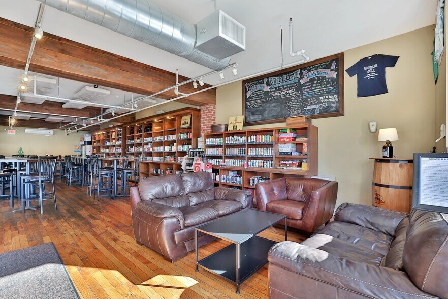 More Photos Of 148-164 E Route 59, Nanuet Freestanding For Sale