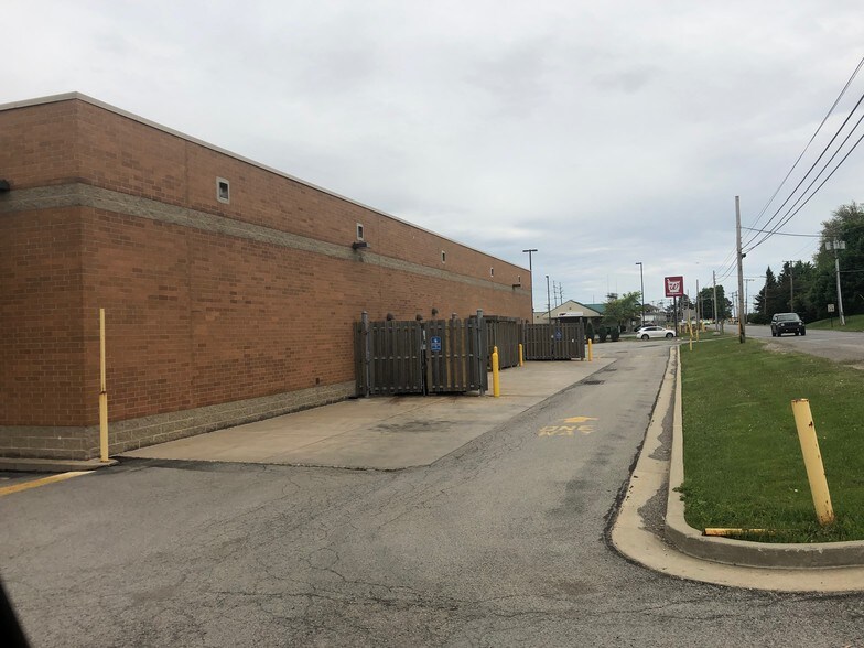 More Photos Of 2646 Darlington Rd, Beaver Falls Drugstore For Sale