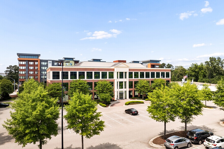 More Photos Of 272 Bendix Rd, Virginia Beach Unknown For Lease