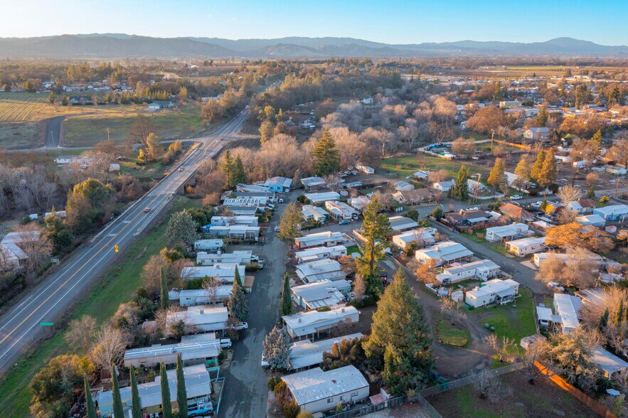More Photos Of 5495 5th St, Kelseyville Manufactured Housing Mobile Home Park For Sale