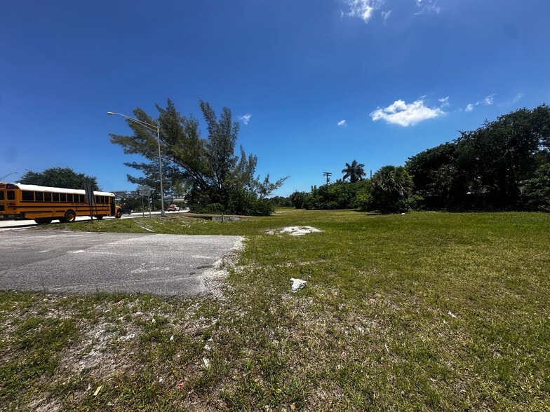 More Photos Of 1430 Southern Blvd, West Palm Beach Land For Sale