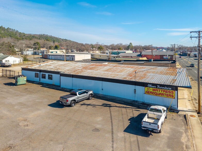 More Photos Of 606 Albert Pike Rd, Hot Springs National Park Freestanding For Sale