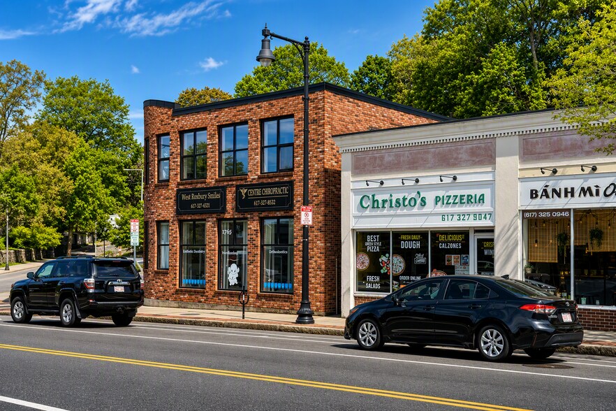 More Photos Of 1765 Centre St, West Roxbury Medical For Sale