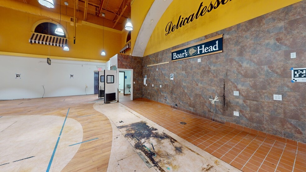 More Photos Of 2200 Arthur Kill Rd, Staten Island Distribution For Lease