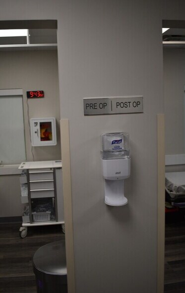 More Photos Of 118 N Country Rd, Port Jefferson Medical For Sale