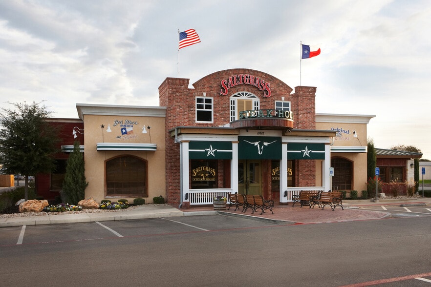 Primary Photo Of 11812 Bandera Rd, Helotes Restaurant For Sale