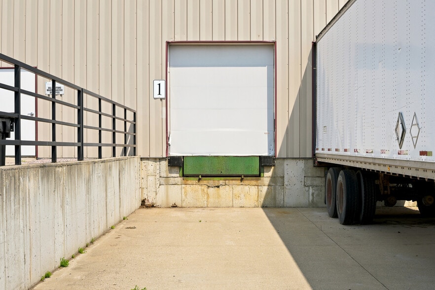 More Photos Of 16658 11th St NE, Little Falls Warehouse For Sale
