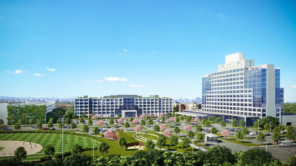 More Photos Of 1500 Waters Pl, Bronx Office For Lease