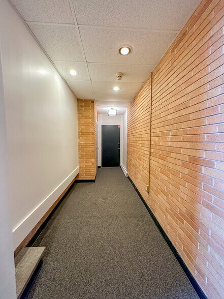 More Photos Of 1209 John Fitch Blvd, South Windsor Medical For Lease